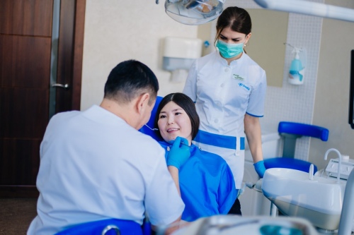 Имплантация зубов - Стоматология Дентал